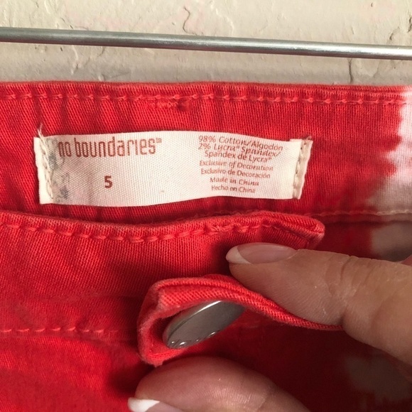 No Boundaries Tie-Dye 4th of July Shorts - Picture 6 of 10